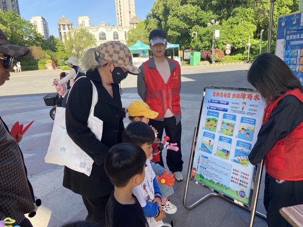2026年5月10日，滁州市南谯区同乐街道同乐社区新时代文明实践站开展&rdquo;珍爱生命 预防溺水&ldquo;宣传活动.jpg