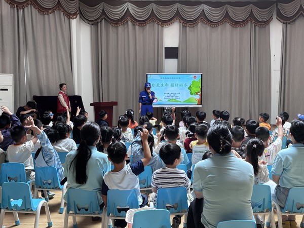 2026年5月18日，花园社区联合蓝天救援队开展&ldquo;珍爱生命  预防溺水&rdquo;主题活动.jpg