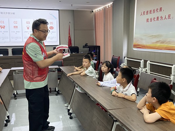 2026年7月10日，滁州市南谯区同乐街道同乐社区新时代文明实践站开展&ldquo;探索护牙小秘密 自制牙膏真奇妙&rdquo;主题活动1.JPG