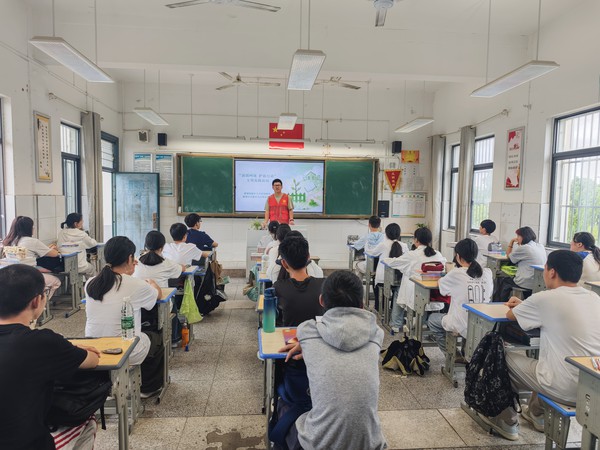 2026年9月3日腰铺社区新时代文明实践站&ldquo;清朗网络  护苗行动&rdquo;主题文明实践活动.jpg