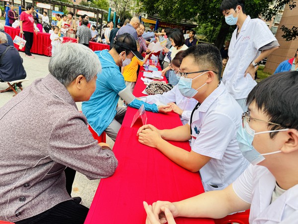 fdc0eb5a1e02a5688433ae552acdeb72.jpg